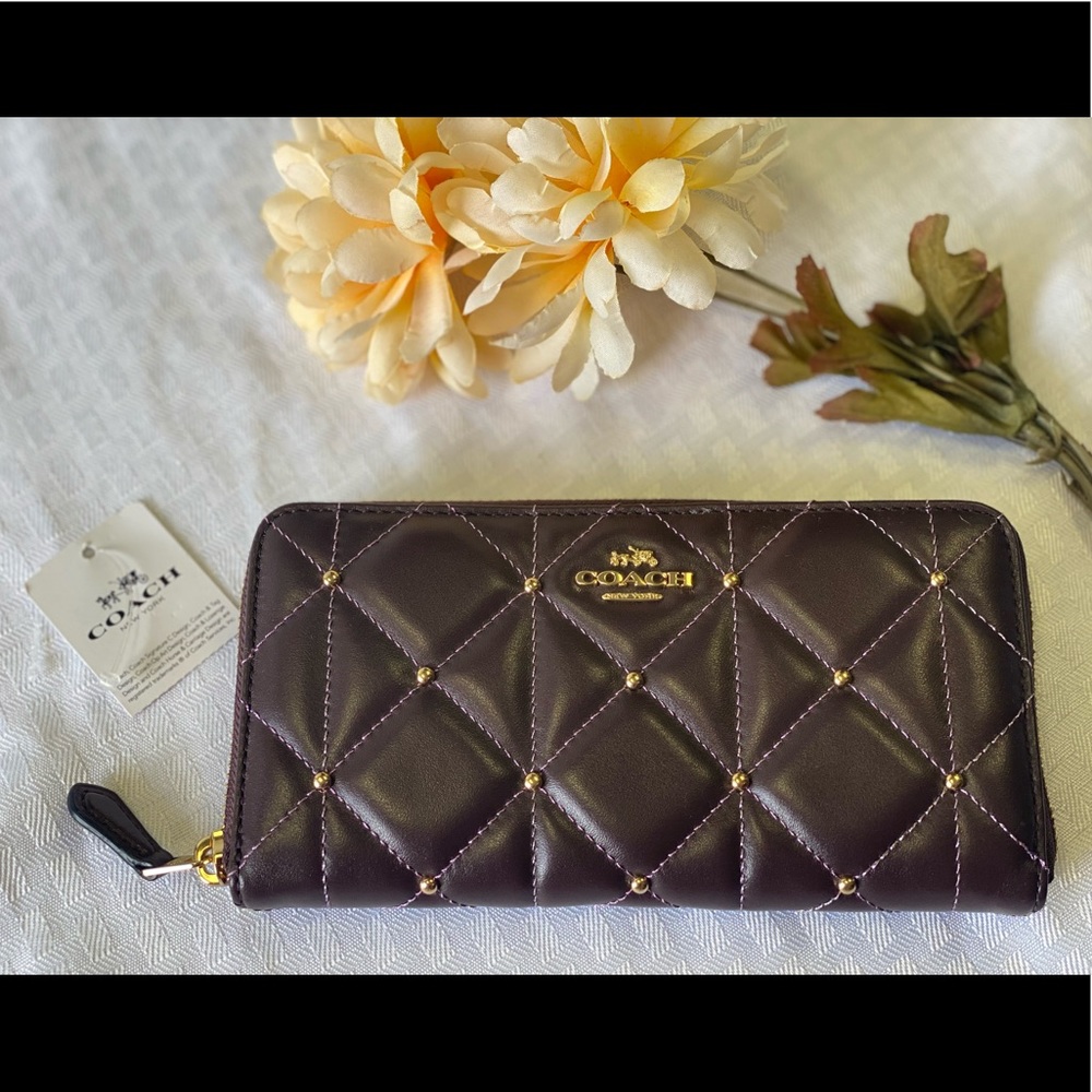 NWT COACH WALLET!